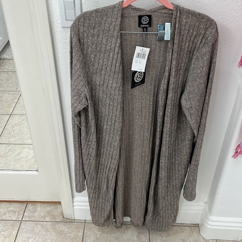 NEW Bobeau Oatmeal Soft Cardigan - Picture 2 of 9